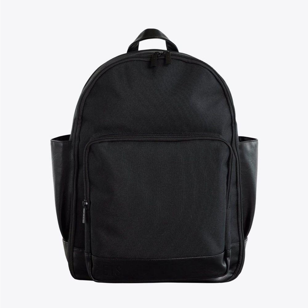 Beis the backpack in black